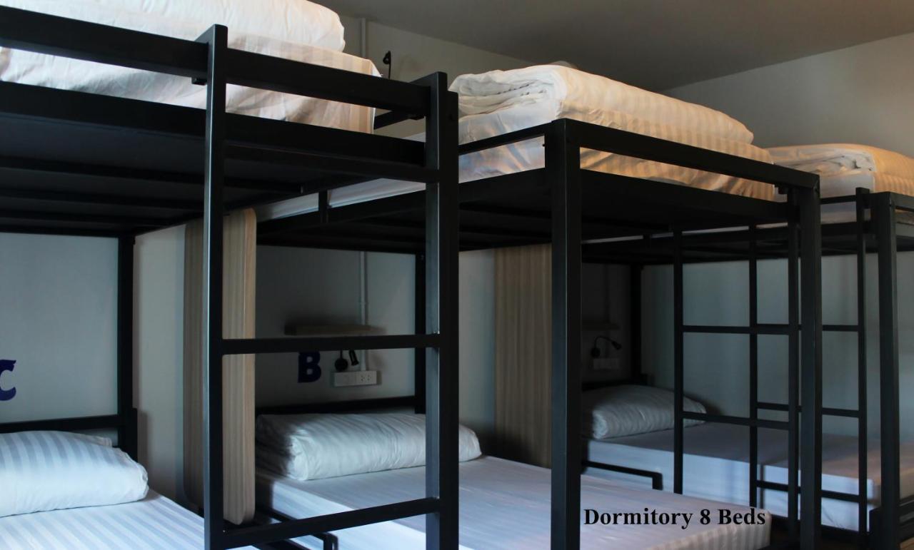 Phuket Marine Poshtel - Sha Plus 찰롱 외부 사진